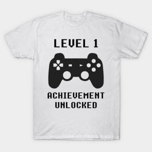 LEVEL 1 ACHIEVEMENT UNLOCKED Controller retro video games 1st birthday T-Shirt